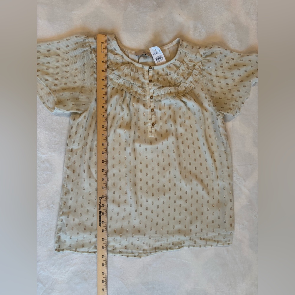 New LOFT Blouse Ivory Ruffle Detail Top Short Sleeve Boho Size S - Picture 3 of 7